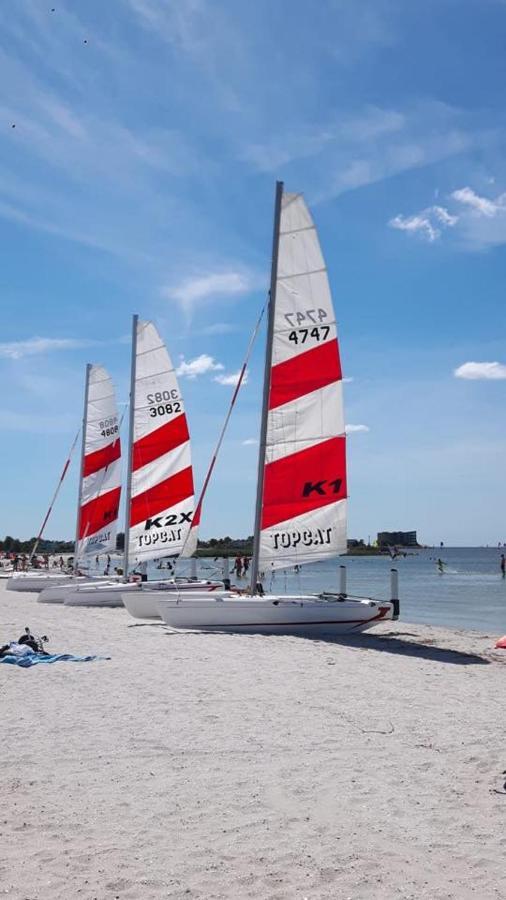 Stijlvol Appartement Op Strand Маккум Екстер'єр фото